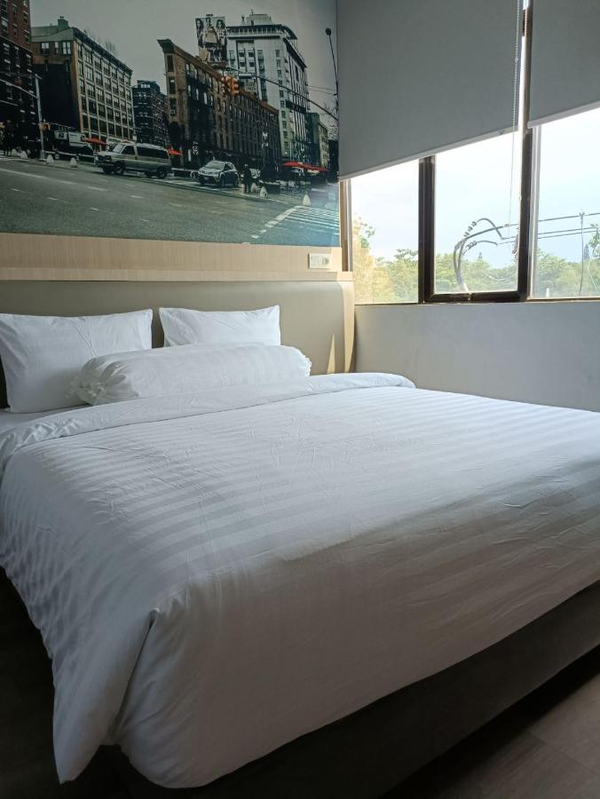 Odua Golden Mansyur Medan Hotel Luaran gambar