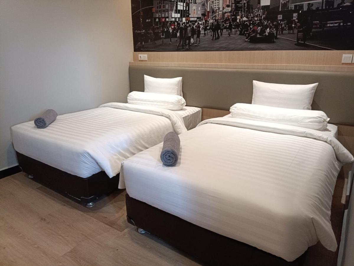 Odua Golden Mansyur Medan Hotel Luaran gambar